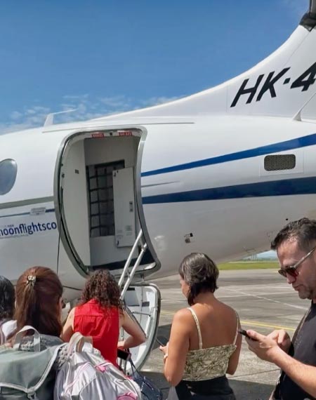 QUIÉN GUÍA EL TOUR EN NUQUÍ O BAHÍA SOLANO